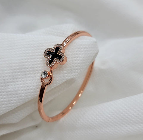 Chic Rose Gold Cross Cuff Bracelet - ZQ Collection